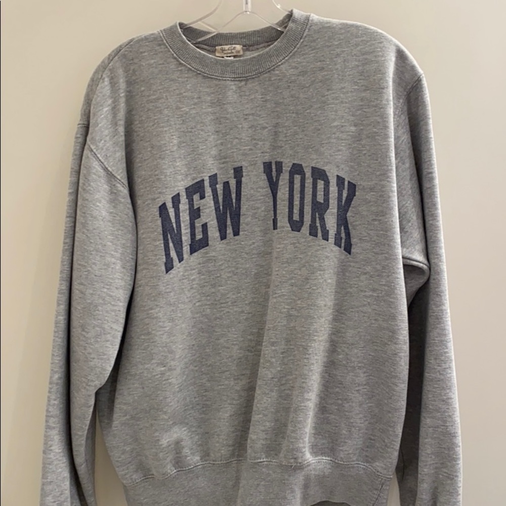 Brandy Melville New York Sweater